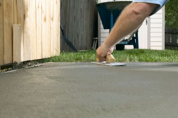Concrete Patio Finishing in Thousand Oaks
